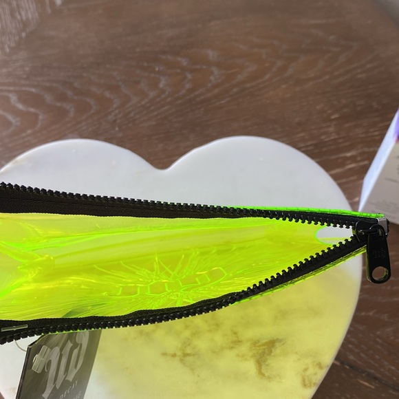 Original Formula Urban Decay All Nighter Long Lasting Setting Spray (Bundle) - Picture 13 of 15